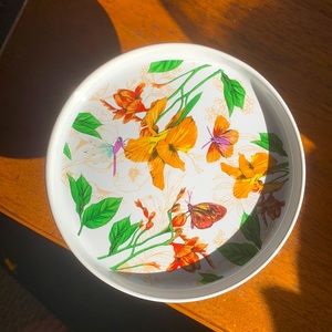 Afternoon Breezes Party Lite pedestal candle holder. NEW in boxes